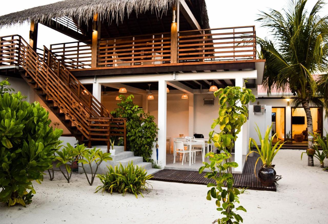 Ufa Escape Hotel Dhigurah  Exterior photo