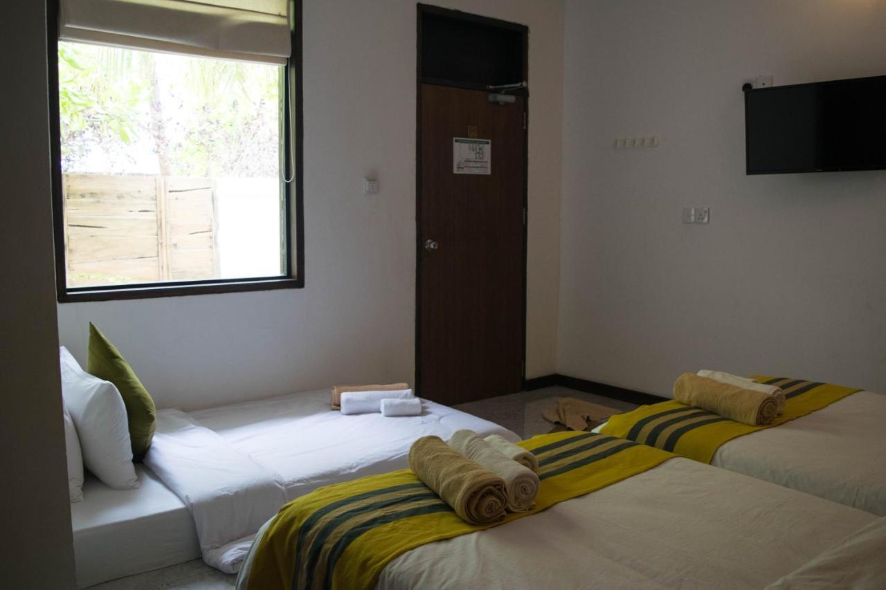 Ufa Escape Hotel Dhigurah  Exterior photo