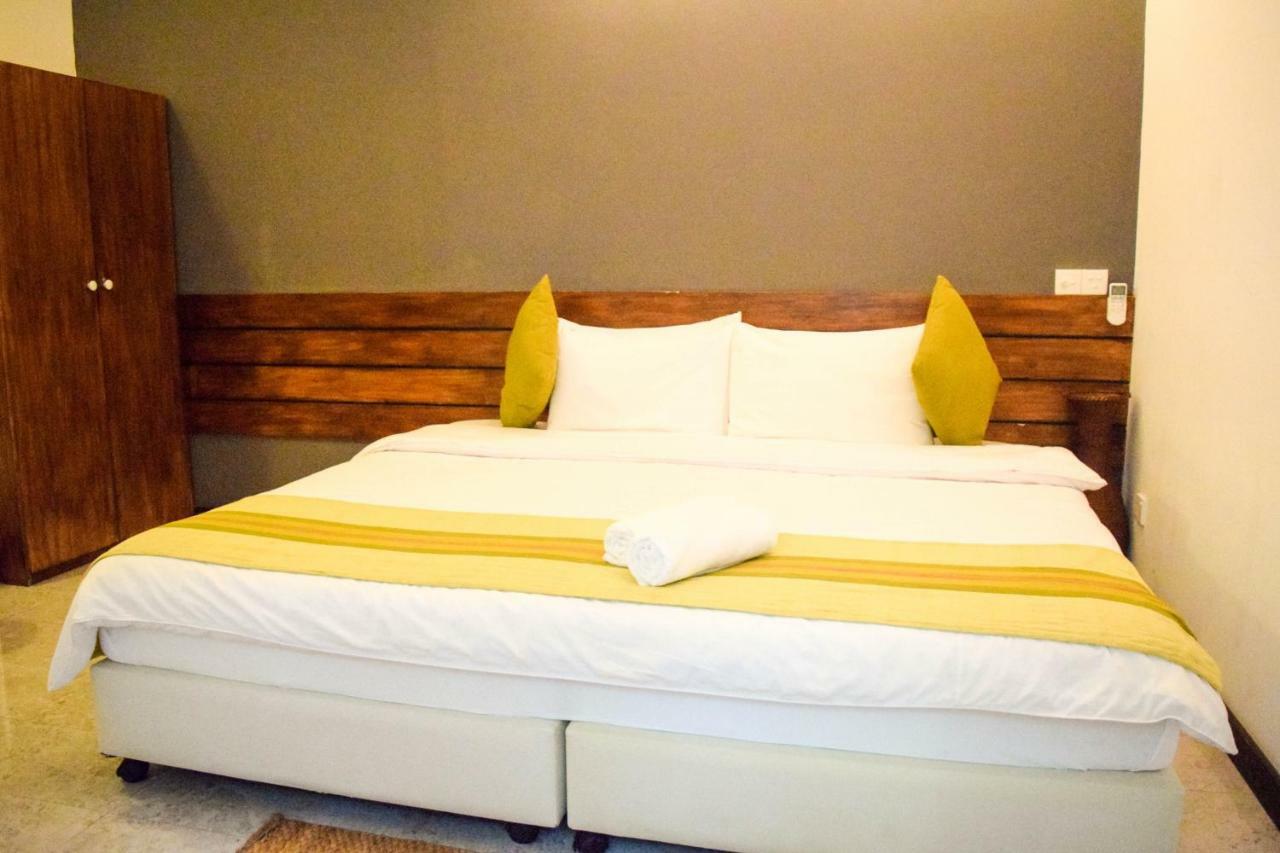 Ufa Escape Hotel Dhigurah  Exterior photo
